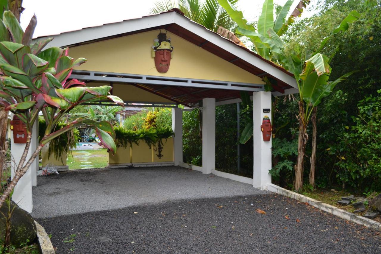 Casa Sophia 3 Listings Apartment 1 Or Apartment 2 Separately Or Apt 1 And 2 Together All With Fo Internet Guápiles 外观 照片