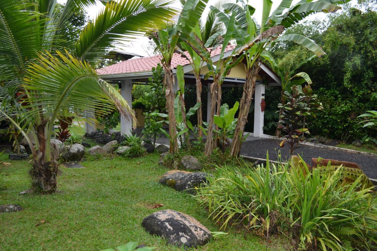 Casa Sophia 3 Listings Apartment 1 Or Apartment 2 Separately Or Apt 1 And 2 Together All With Fo Internet Guápiles 外观 照片