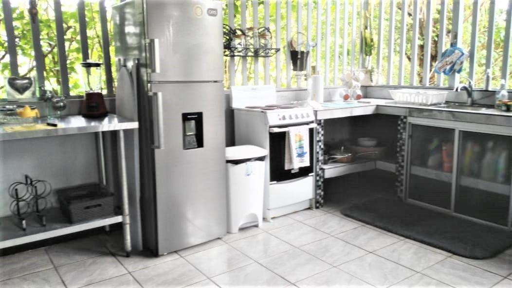 Casa Sophia 3 Listings Apartment 1 Or Apartment 2 Separately Or Apt 1 And 2 Together All With Fo Internet Guápiles 外观 照片