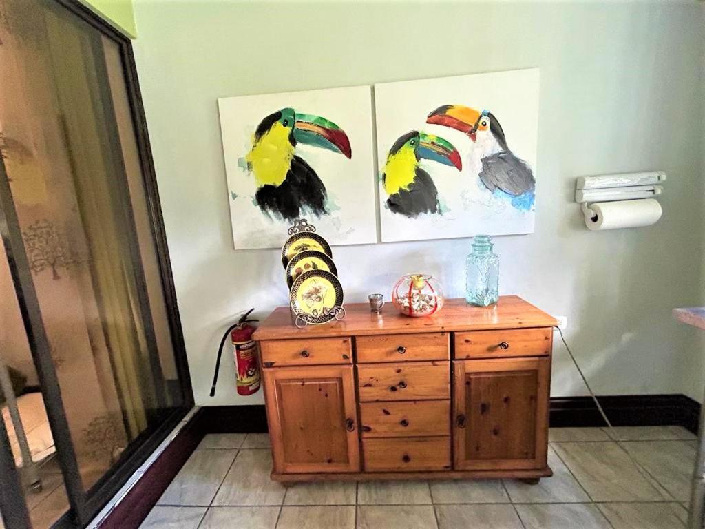 Casa Sophia 3 Listings Apartment 1 Or Apartment 2 Separately Or Apt 1 And 2 Together All With Fo Internet Guápiles 外观 照片